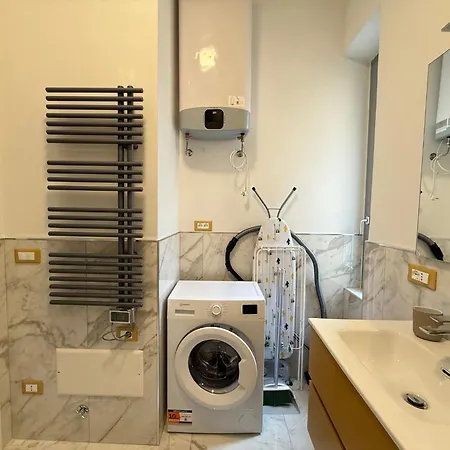 Casa Vento Levante & Ponente * サンレモ